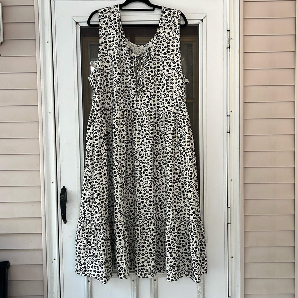 Tradlands Sleeveless Birdie Dress size 2x
